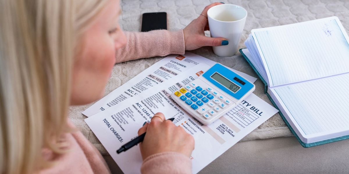 Breaking Down Fixed vs. Flexible Monthly Costs