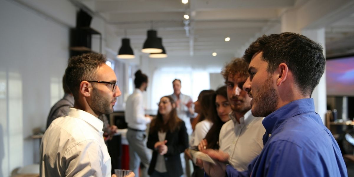 How to Make Genuine Connections at Professional Events