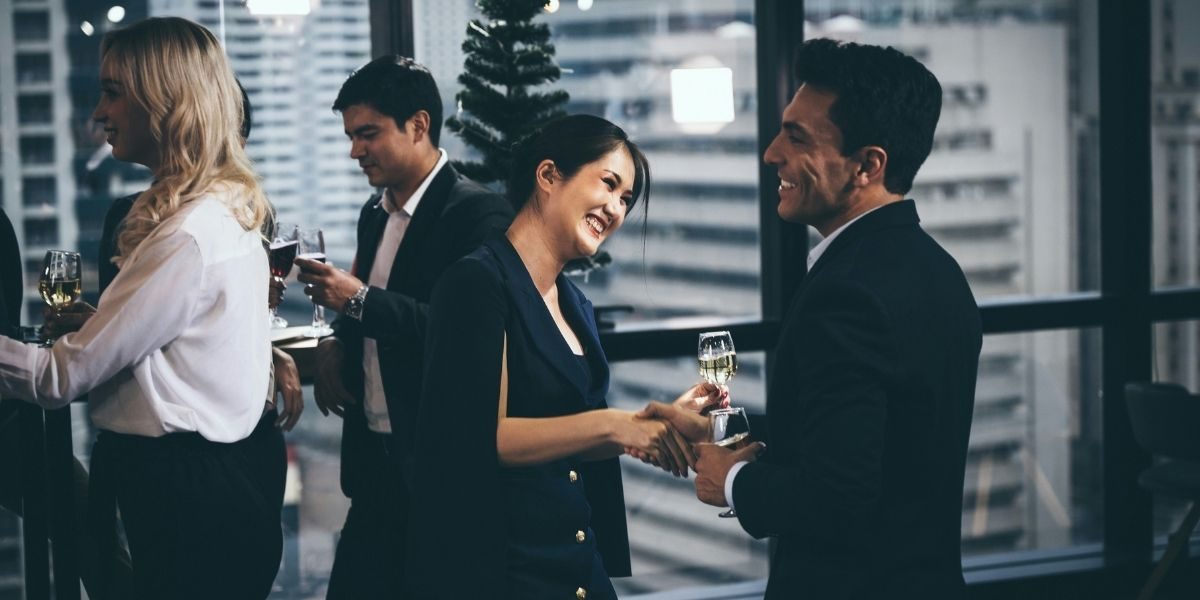How to Make Genuine Connections at Professional Events